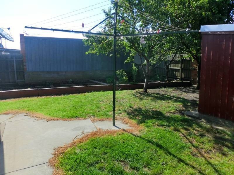 26 Duosa rd, Altona North VIC 3025