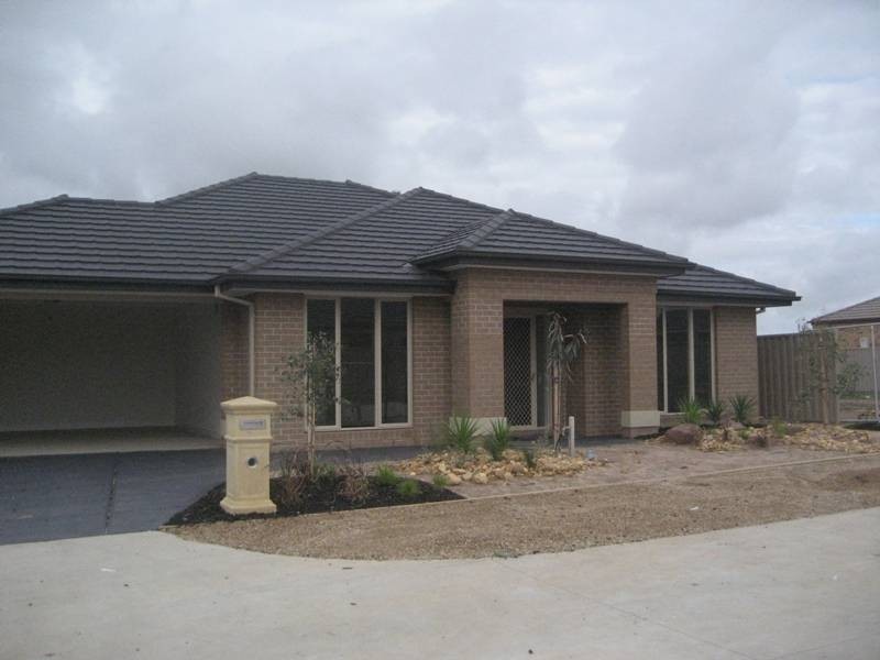 65 Fairbridge Road, Point Cook VIC 3030