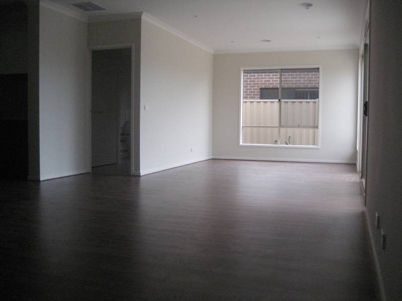 65 Fairbridge Road, Point Cook VIC 3030