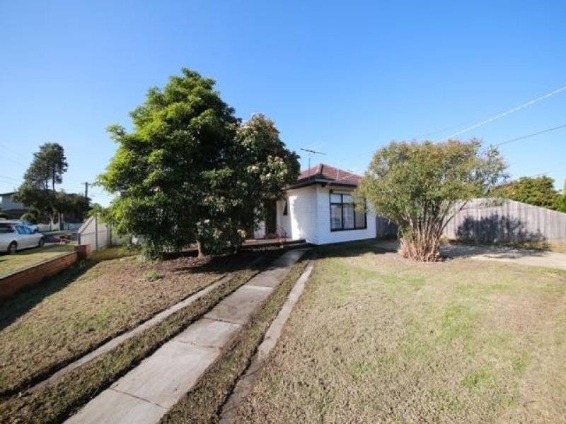 22 Edward Ave, Altona North VIC 3025