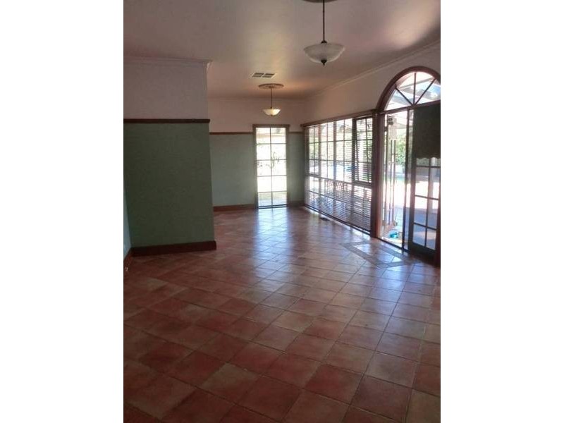 41 Rayner Street, Altona VIC 3018