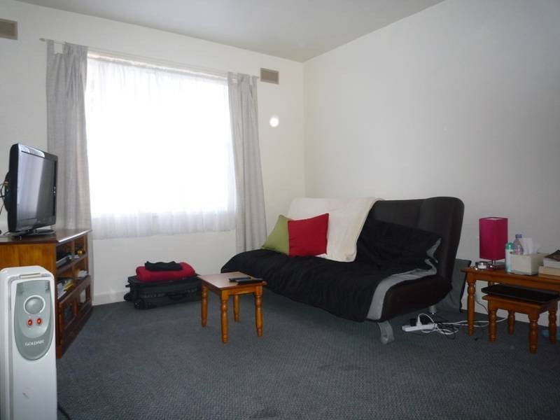 9/262 Civic Parade, Altona VIC 3018