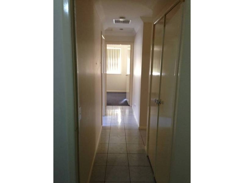 1/61 Epsom Street South, Altona Meadows VIC 3028