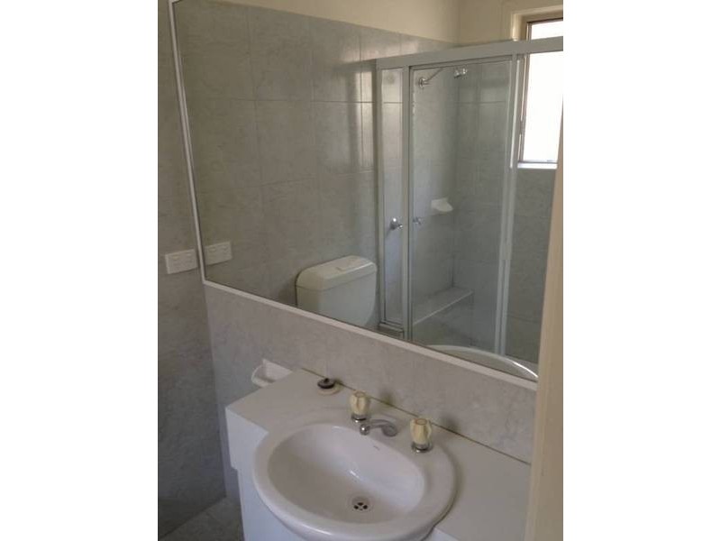 1/61 Epsom Street South, Altona Meadows VIC 3028