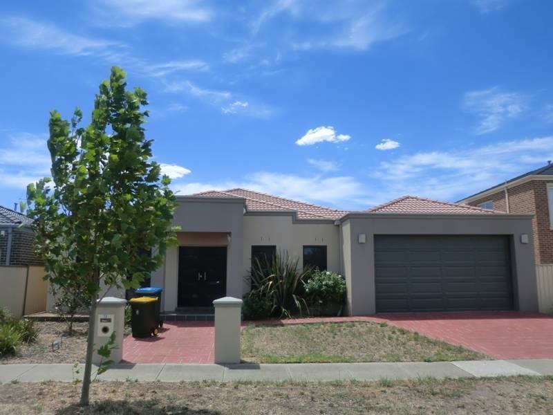 10 Gibralter Gardens, Point Cook VIC 3030