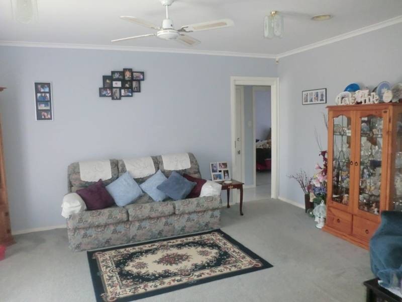 1/64-66 Balaclava Avenue, Altona Meadows VIC 3028