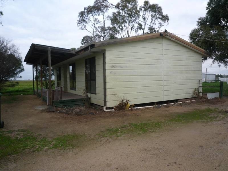40 Winstanley Road, Avalon VIC 3212
