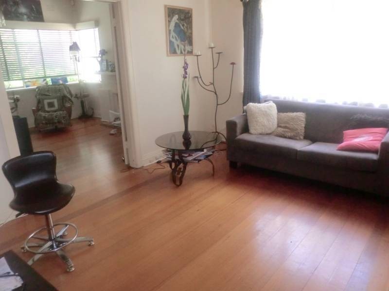 17 Lorrean Avenue, Brighton East VIC 3187