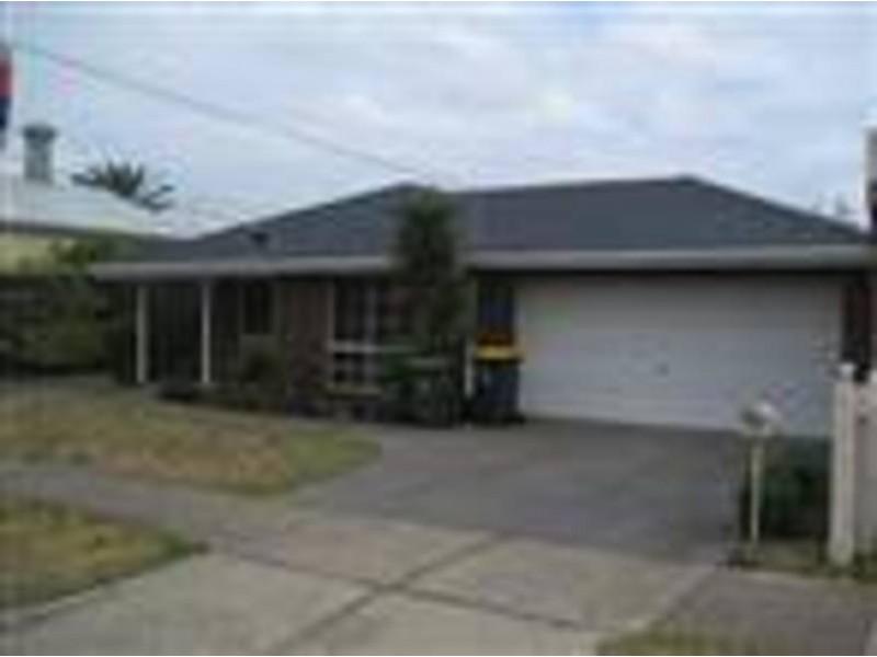 1/ 32 Blyth Street, Altona VIC 3018