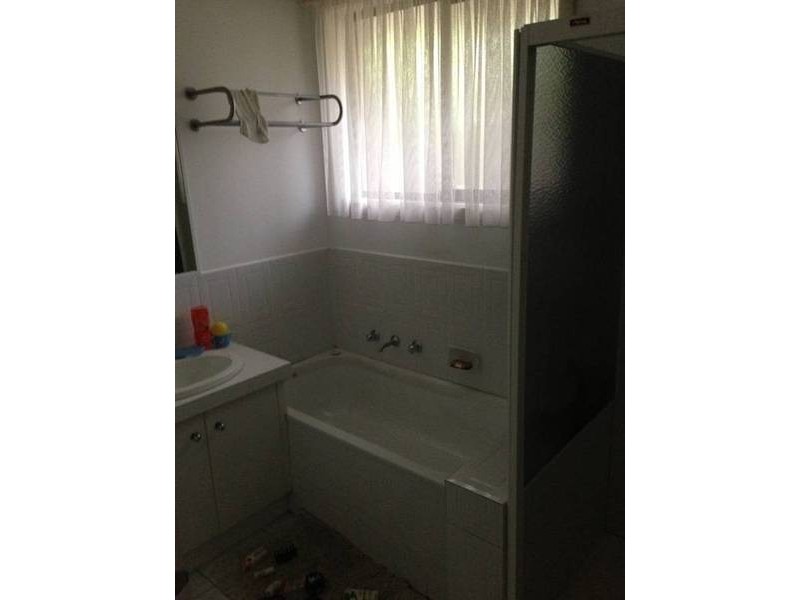 3 64-66 Balaclava Ave, Altona Meadows VIC 3028