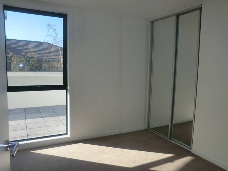 211/112-114 Pier street, Altona VIC 3018