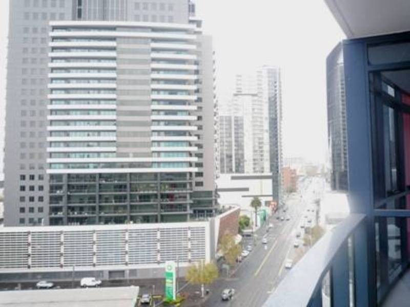 1005/109 Clarendon Street, South Melbourne VIC 3205