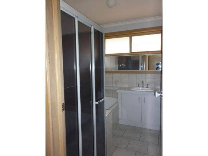 2/107 Victoria Street, Altona Meadows VIC 3028