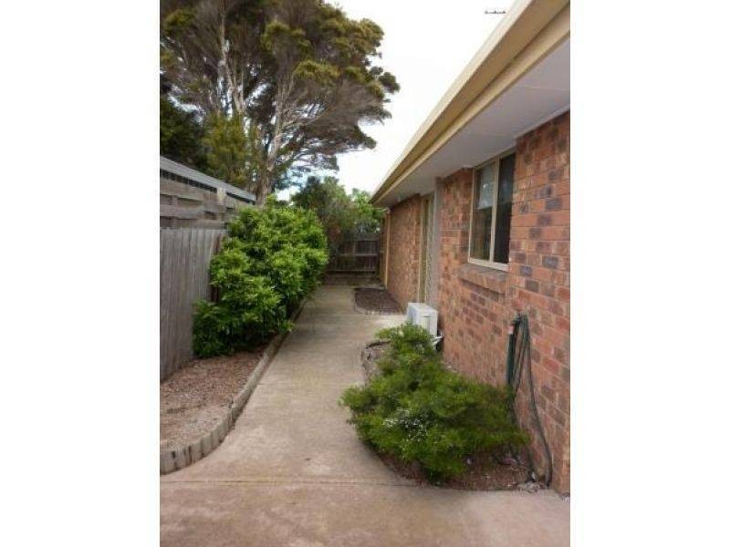 2/107 Victoria Street, Altona Meadows VIC 3028