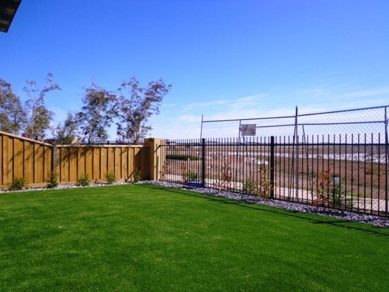 6 Skyward Drive,Sanctuay Lakes, Point Cook VIC 3030