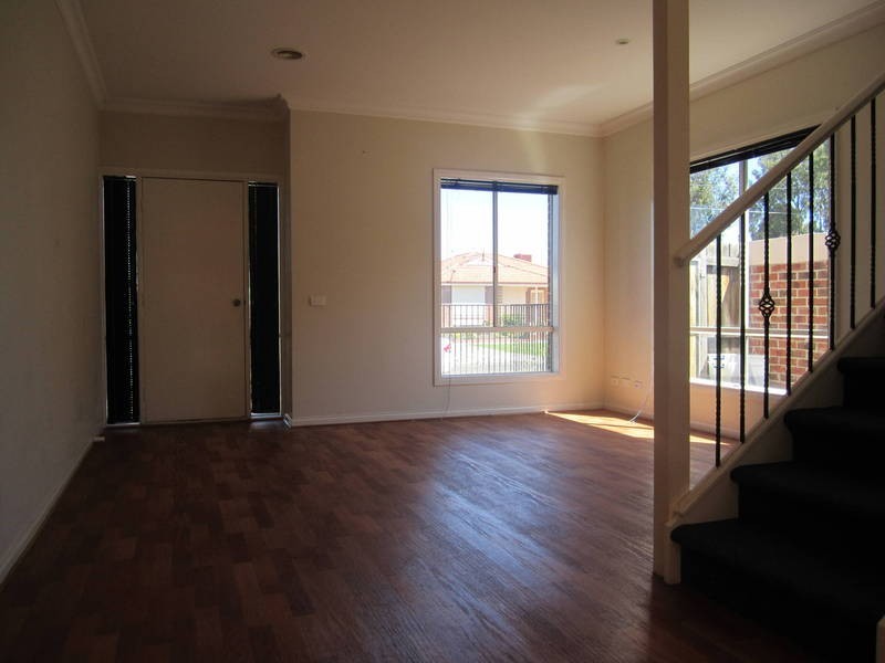 6/5 Hosken Street, Altona Meadows VIC 3028