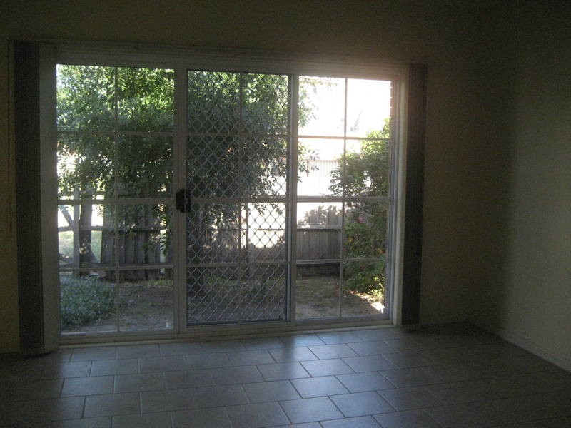 2/ 67 Merton Street, Altona Meadows VIC 3028