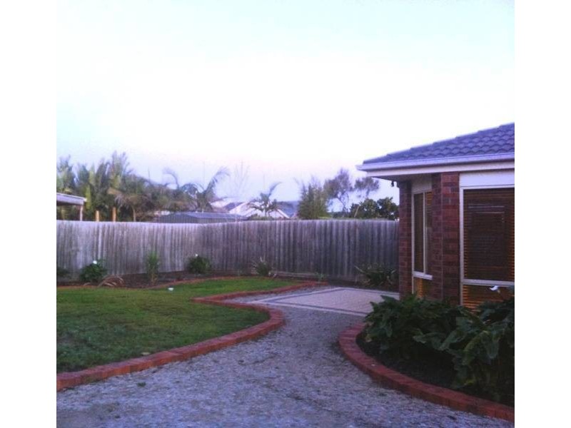 20 Creswick Drive, Point Cook VIC 3030