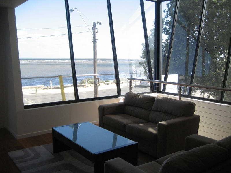 3/369 Esplanade, Altona VIC 3018