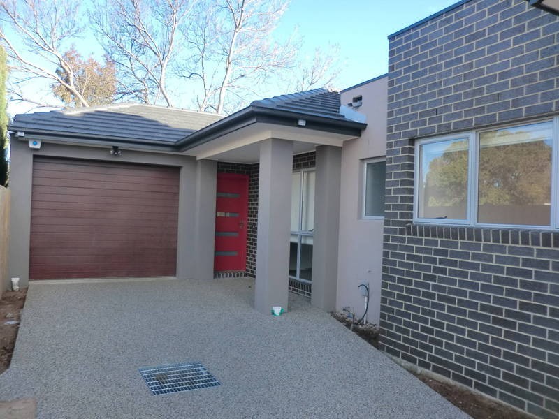 3/212 Civic Parade, Altona VIC 3018