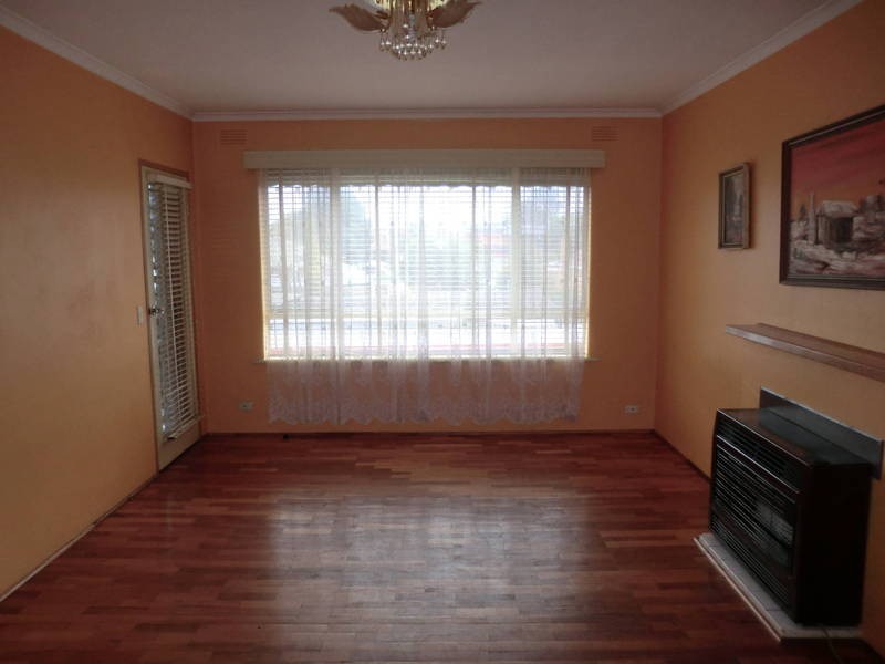 8 83 Railway Street, Altona VIC 3018