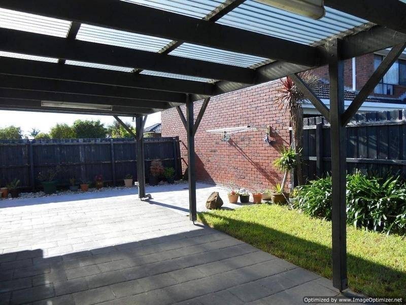 1/12 Tatman Drive, Altona Meadows VIC 3028