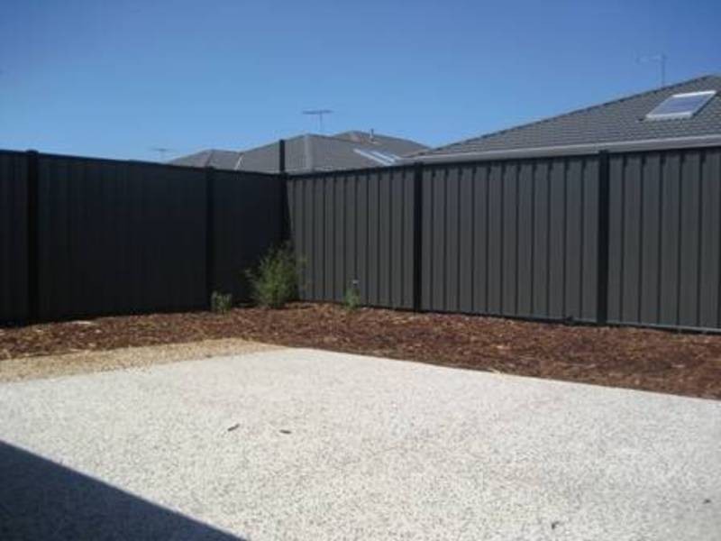 32 Ton Bridge Circle, Derrimut VIC 3030