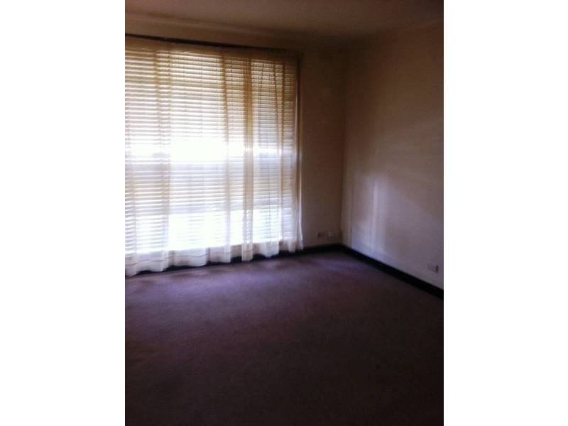 4/15 Beaumont Parade, Footscray VIC 3011