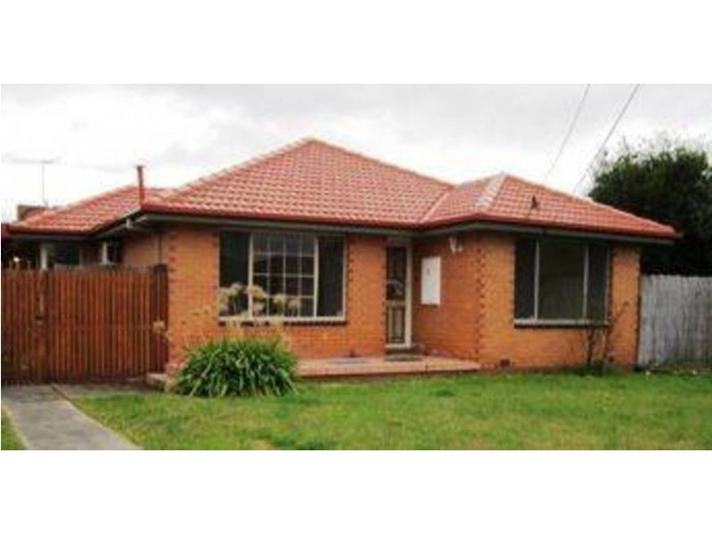 2 Finley Street, Altona VIC 3018