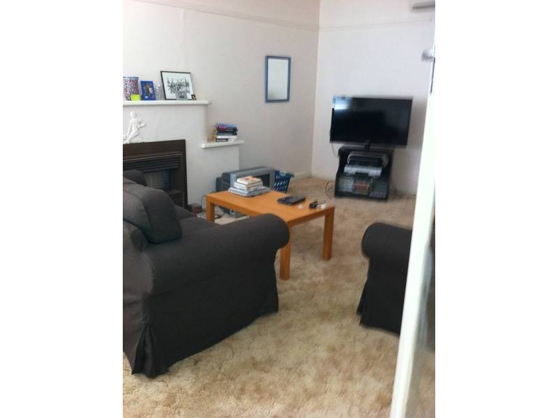 18 Civic Parade, Altona VIC 3018