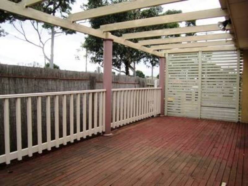 31 FIRST AVE, Altona North VIC 3025