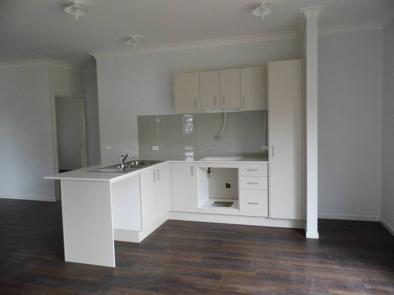 2/47 Alma Avenue, Altona Meadows VIC 3028