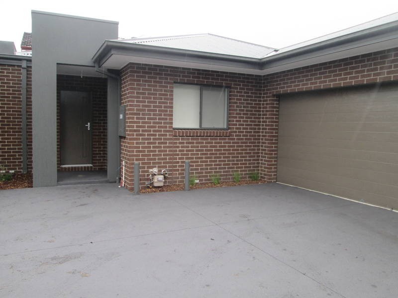 2/49 Alma Avenue, Altona Meadows VIC 3028