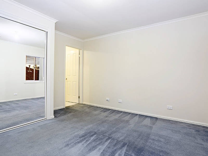 2/34 Bent St, Altona VIC 3018