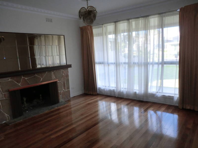 5 Grieve Pde, Altona VIC 3018