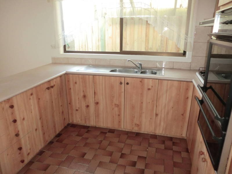 5 Grieve Pde, Altona VIC 3018