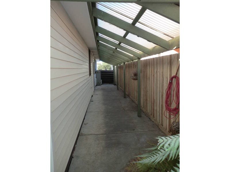 5 Grieve Pde, Altona VIC 3018