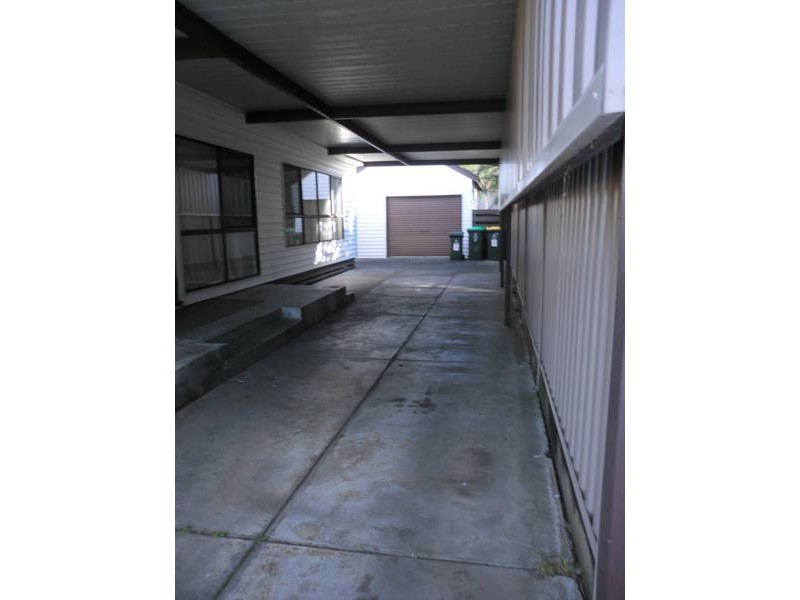 5 Grieve Pde, Altona VIC 3018