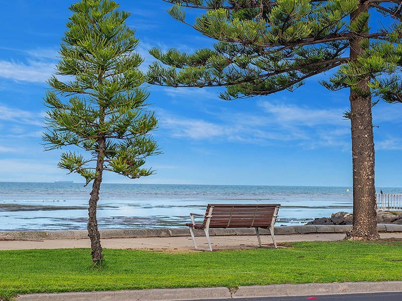 2 Manning Street, Altona VIC 3018