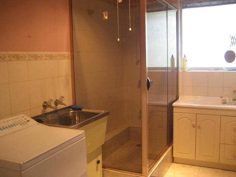 8/83 Railway Street, Altona VIC 3018