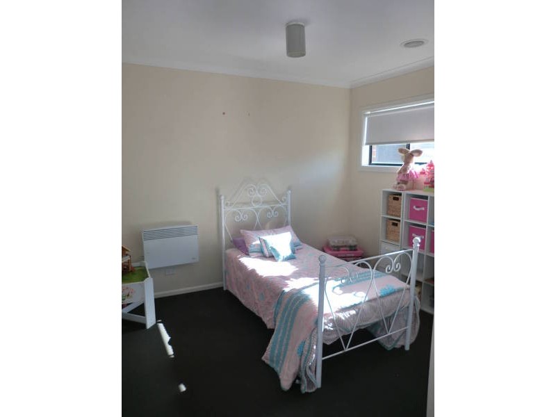 11 McLachlan Drive, Williams Landing VIC 3027