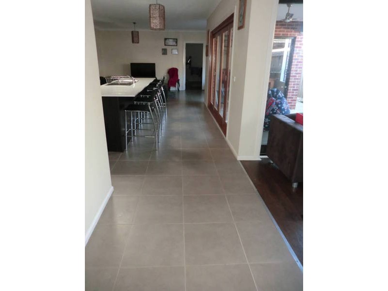 11 McLachlan Drive, Williams Landing VIC 3027