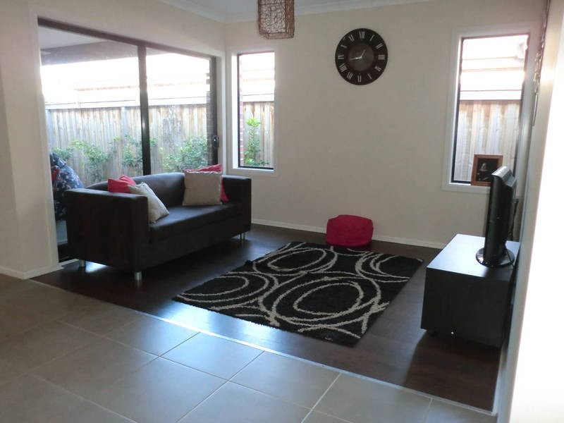 11 McLachlan Drive, Williams Landing VIC 3027