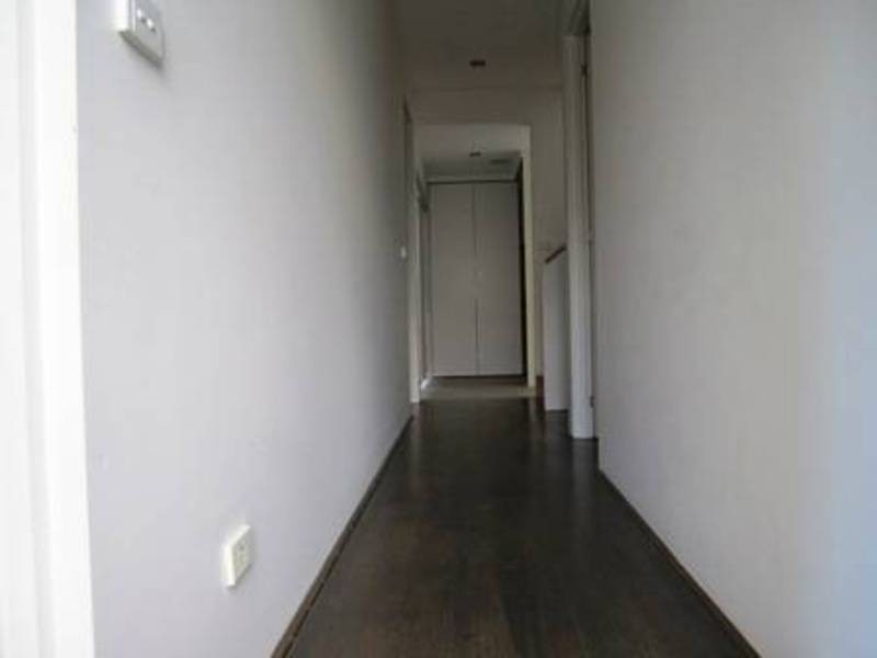 2/23 Beach Street, Seaholme VIC 3018