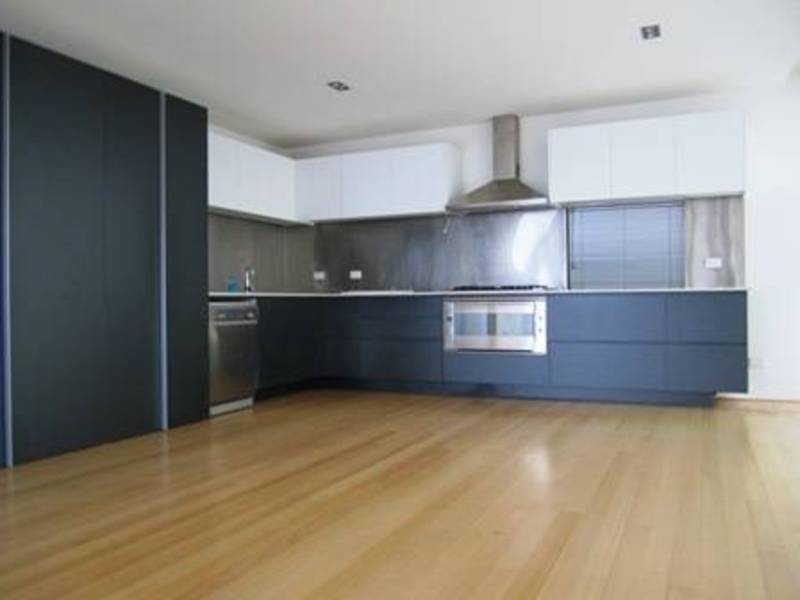 2/23 Beach Street, Seaholme VIC 3018