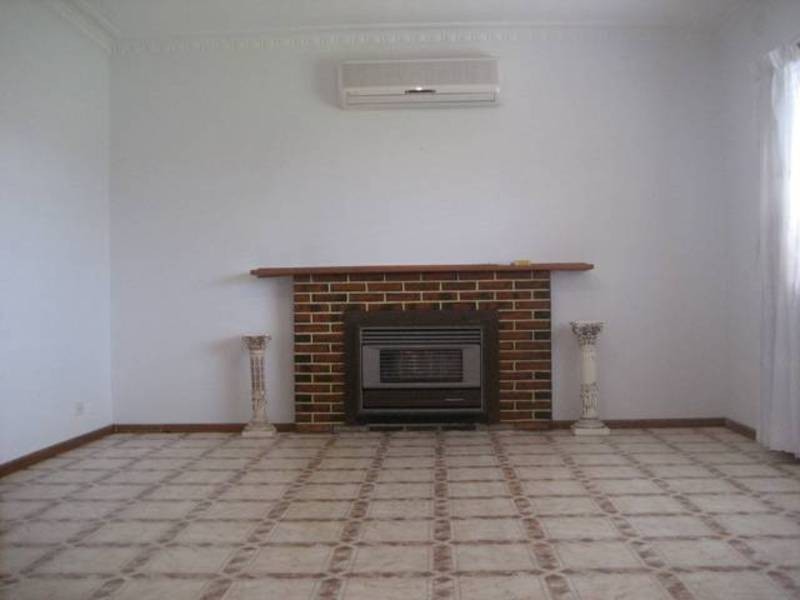 24 Delphin Avenue, Altona North VIC 3025