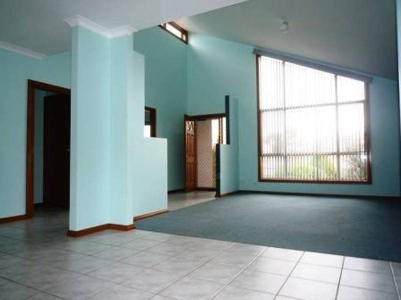 89 Knightsbridge Avenue, Altona Meadows VIC 3028