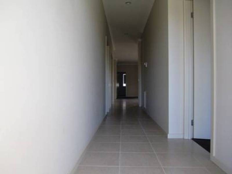 10 Glider Street, Point Cook VIC 3030
