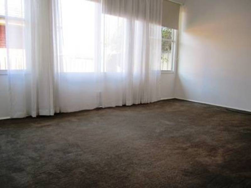 24 Heffernan Street, Laverton VIC 3028