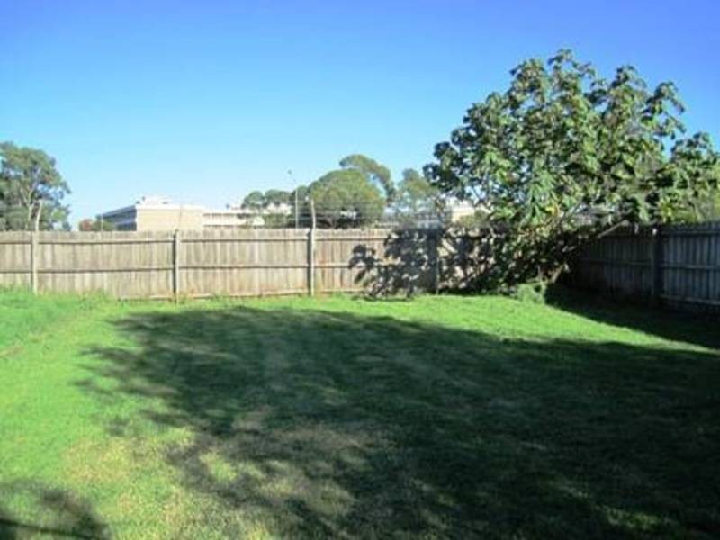 24 Heffernan Street, Laverton VIC 3028